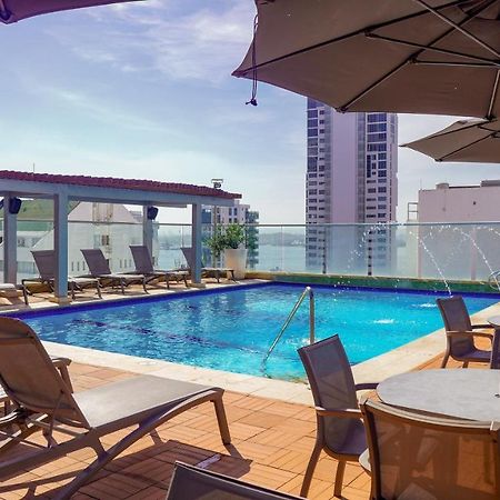 Hotel Capilla Del Mar Cartagena Exterior photo Rooftop pool