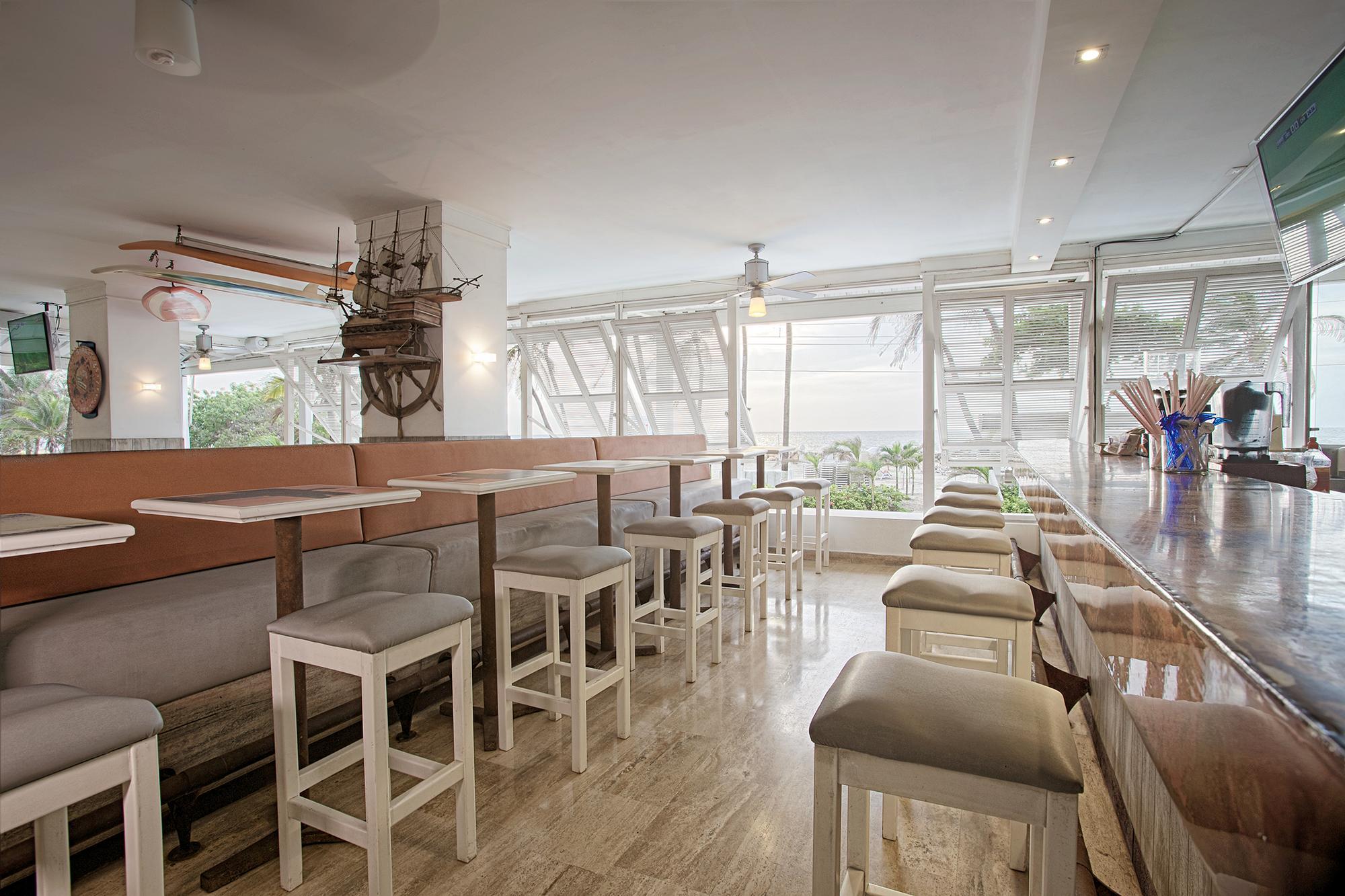 Hotel Capilla Del Mar Cartagena Exterior photo The bar at the restaurant