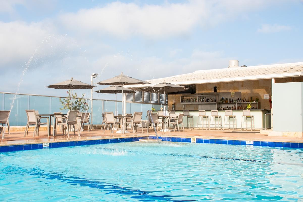 Hotel Capilla Del Mar Cartagena Exterior photo Rooftop pool at the hotel