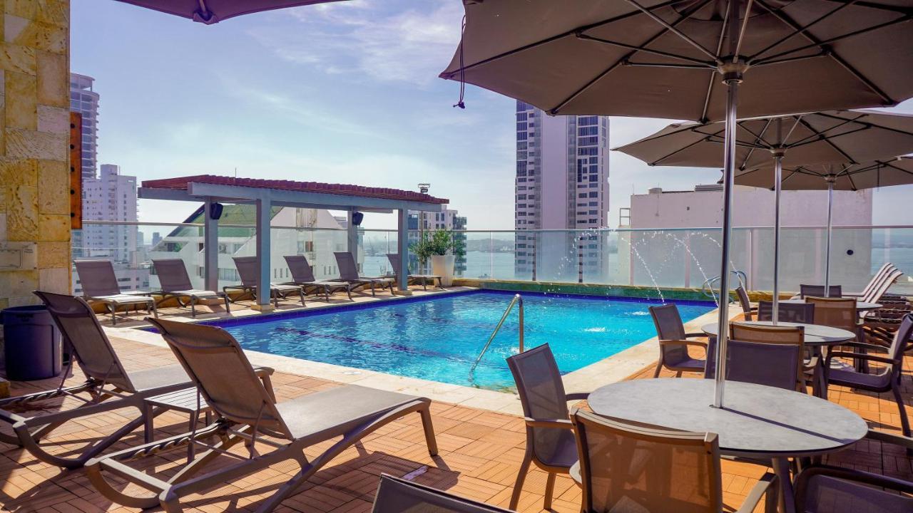 Hotel Capilla Del Mar Cartagena Exterior photo Rooftop pool