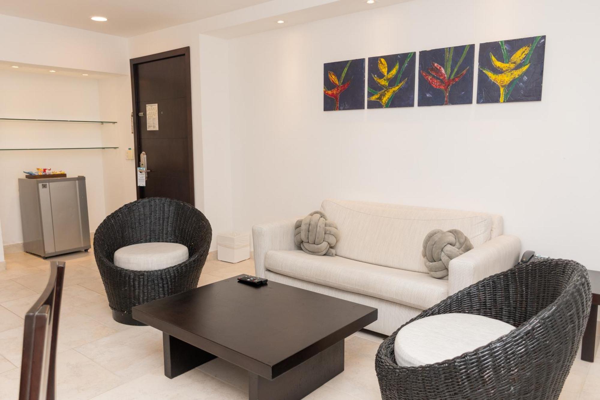 Hotel Capilla Del Mar Cartagena Exterior photo Living room