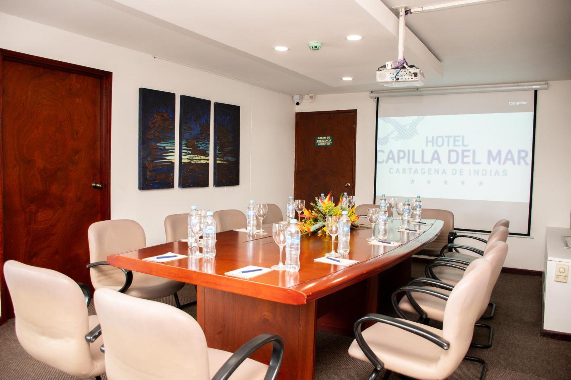 Hotel Capilla Del Mar Cartagena Exterior photo Meeting room