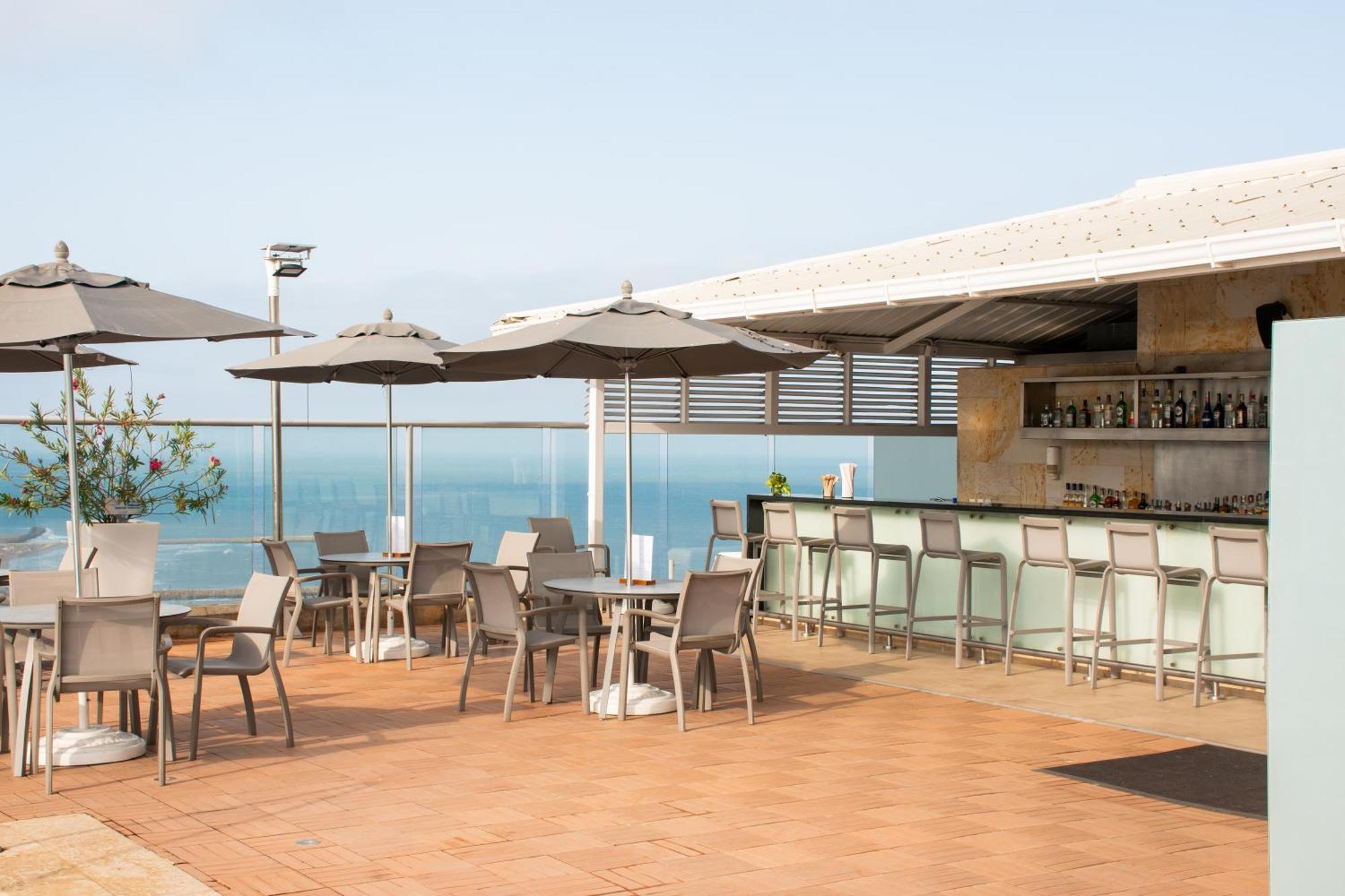 Hotel Capilla Del Mar Cartagena Exterior photo Sky Bar