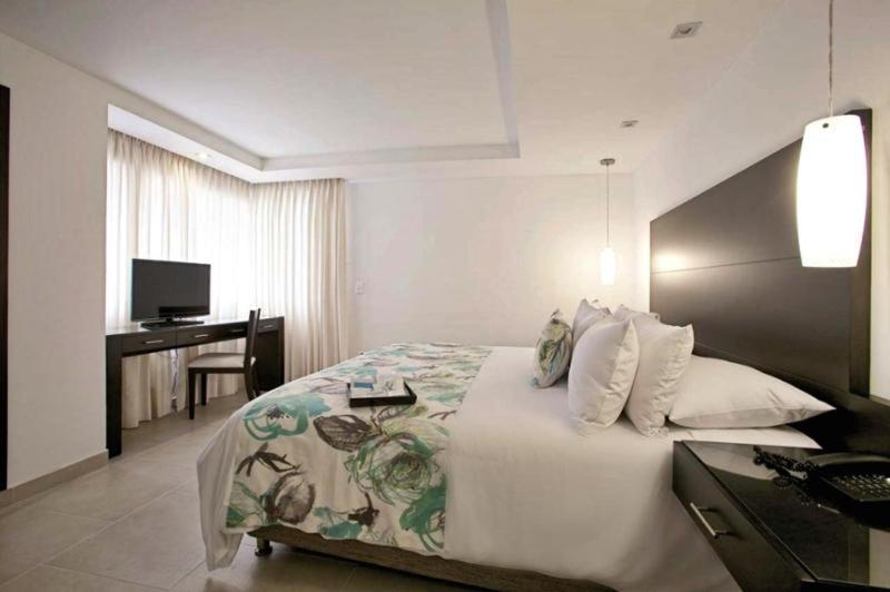 Hotel Capilla Del Mar Cartagena Room photo A room at the hotel
